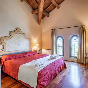  Apartment Molino Stucky Ii Italy