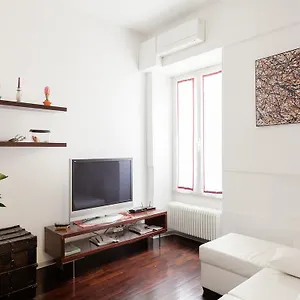  Apartment Trastevere Art House Italy